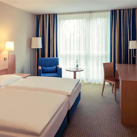 מלון Mercure Maininsel 4*