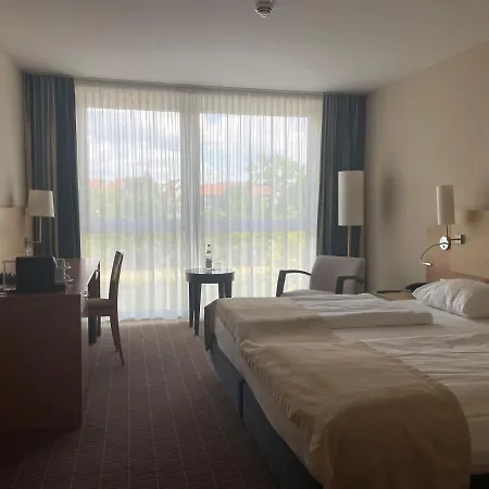Mercure Maininsel 4*